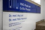 Logo HNO-Arzt, Facharzt für Hals-Nasen-Ohren-Heilkunde : Dr. med. Jörg Lutz, HNO-Praxis am Grillo-Theater in Essen, HNO-Privatpraxis in Essen, Essen