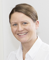 Portrait Dr.med. Angelika Sternfeld, Praxis für Innere Medizin, Landshut, Internistin, Diabetologin, Endokrinologin