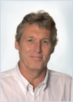Portrait Dr. med. Walter Trettel, Kosmed-Klinik, Klinik für plastische Chirurgie, ästhetische Dermatologie und Anti-Aging Medizin, Hamburg, Hautarzt
