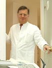 Portrait Privatdozent Dr. Dr. Kristian Bieniek, Wuppertal, Zahnarzt, Arzt