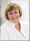 Portrait Dr. Cornelia Schmidt, Praxis für Kieferorthopädie und Ästhetische Zahnheilkunde, Hildesheim, Zahnärztin