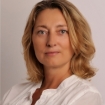 Portrait Dr. med.dent. Jacqueline Esch, Internationale Praxis für Kinderzahnheilkunde und Kieferorthopädie, MVZ, München, Zahnärztin