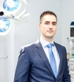 Portrait Prof. Dr. Nektarios Sinis, Privatklinik Dahlem, Berlin, Plastischer Chirurg