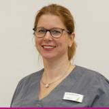 , Dr. Maike Hormes, Mediplus MVZ GmbH, Abteilung Parodontologie, Mainz, Zahnärztin