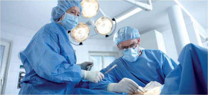, Dr.med. Bernd Loos, Klinik am Stadtgarten, Karlsruhe, Plastischer Chirurg