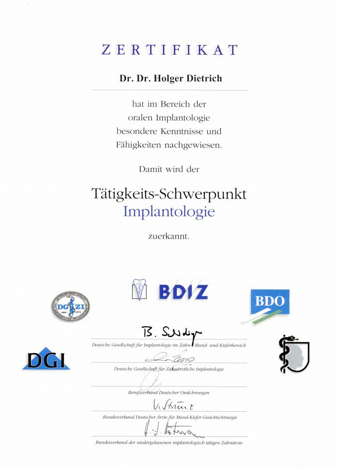 , Dr.med.Dr.med.dent. Holger Dietrich, Gemeinschaftspraxis Dres. Dietrich, Fachpraxis Mund-Kiefer-Gesichtschirurgie,Implantologie (zertifiziert DGMKG), Emden, Zahnarzt, MKG-Chirurg