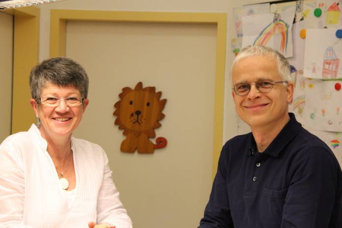 , Dr. med. Ansgar Schmidt, Dres. med. Ansgar Schmidt und Norma Dehne, Gemeinschaftspraxis für Kinder- und Jugendmedizin - Neonatologie, Siegen, Kinderarzt