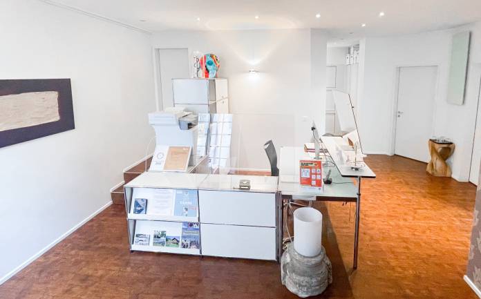 , Dr. Jürgen Weber Branca, City-Zahnarzt Bern, Bern, Zahnarzt