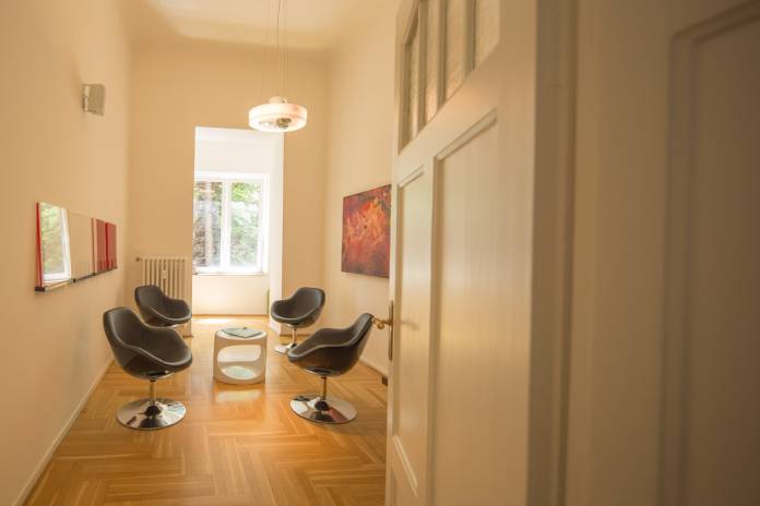 , Dr. Heiko W. Jakob, Dr. Heiko W. Jakob & Kollegen | Zahnarzt Krefeld, Krefeld, Zahnarzt